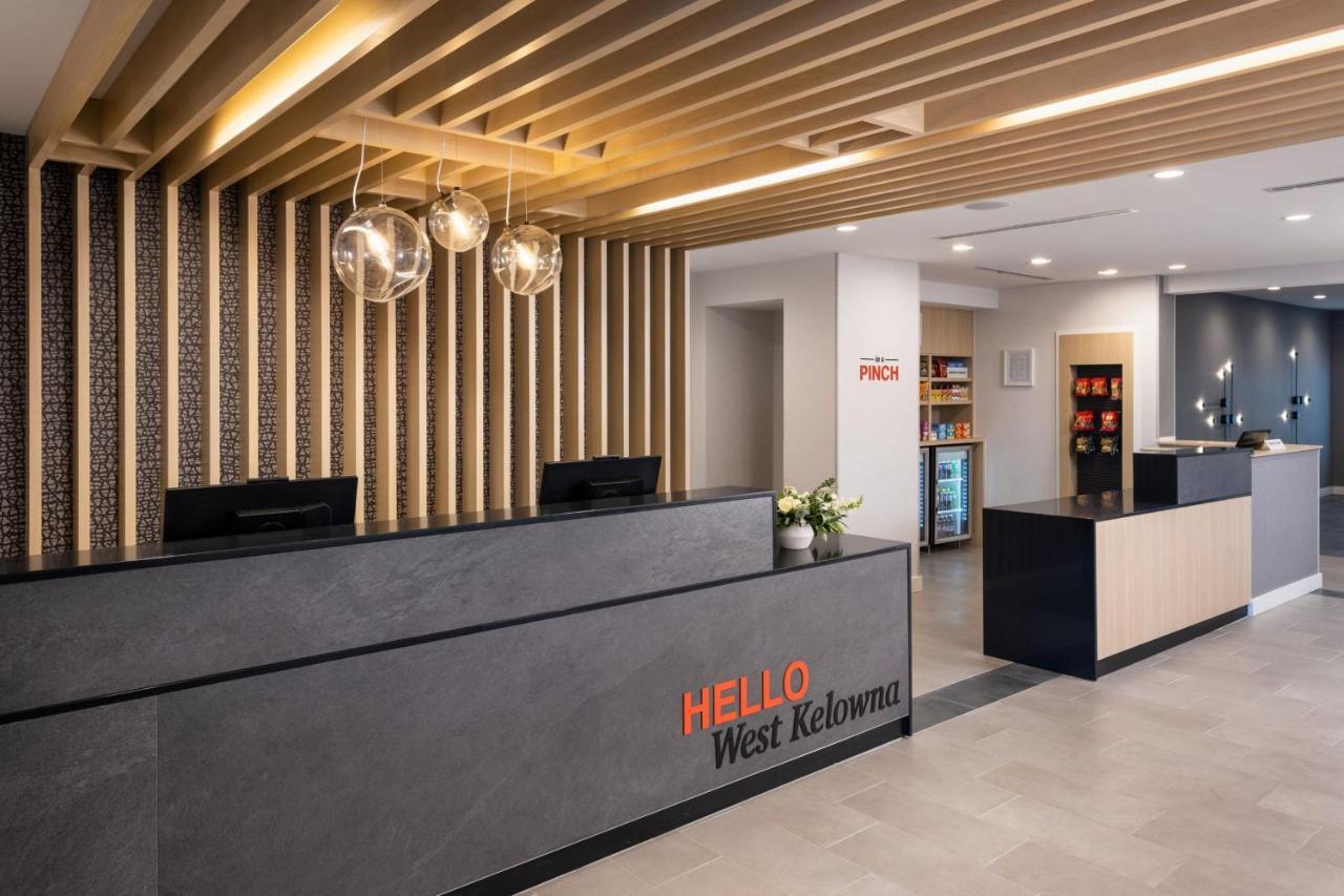 Towneplace Suites By Marriott West Kelowna Exteriör bild