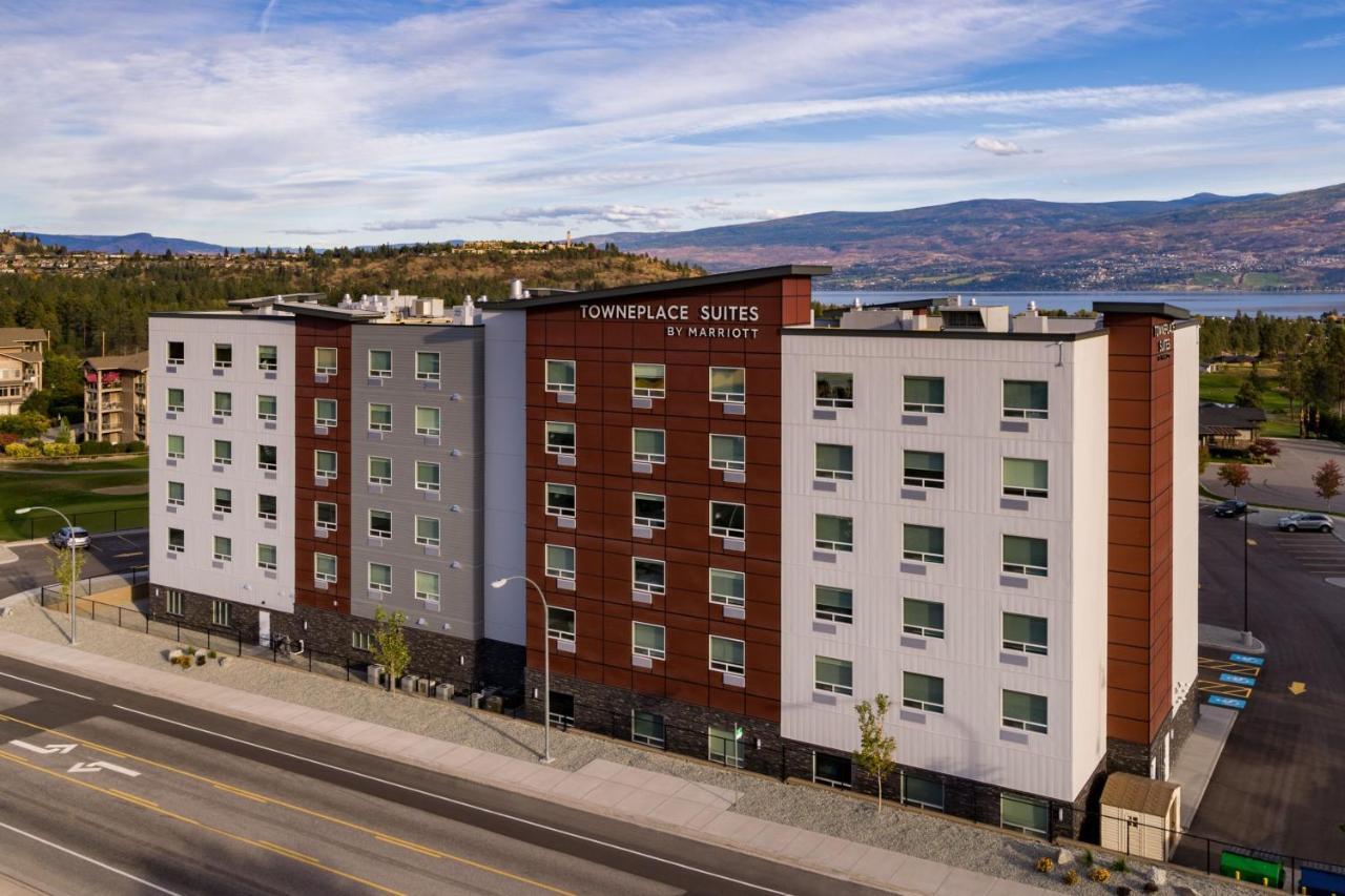 Towneplace Suites By Marriott West Kelowna Exteriör bild
